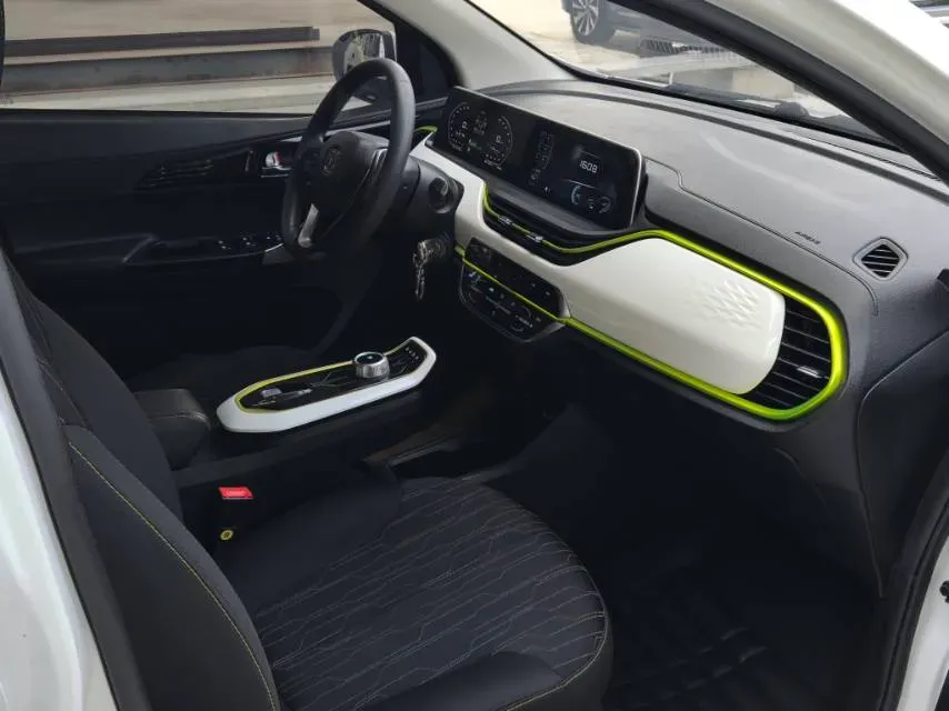 2020 ChangAn BenBen E-Star BEV 32.2KWH,autocango,china used car exporter,china ev exporter,chinese used car exporter,chinese used ev exporter