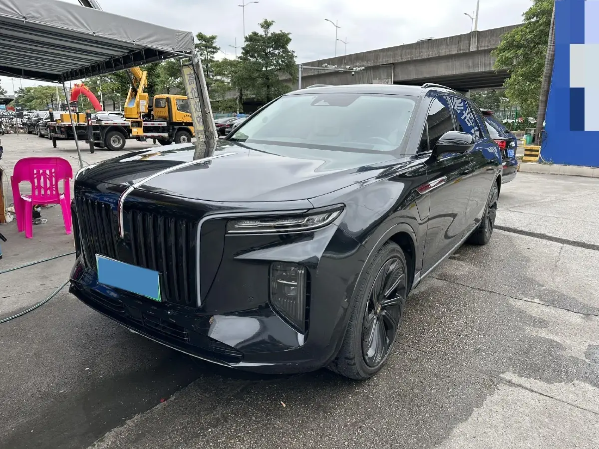 2021 HongQi E-HS9 BEV 99KWH