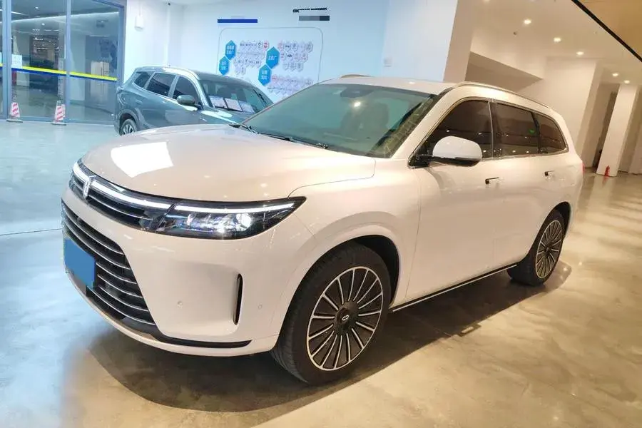 2022 AITO AITO M7 Range Extended 125HP REEV 40KWH