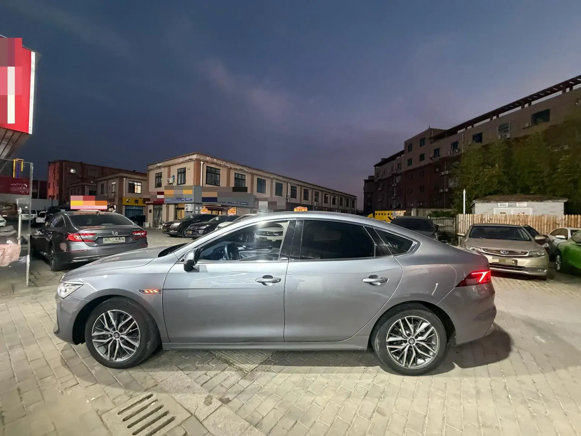 2021 BYD QIN thumbnail 4