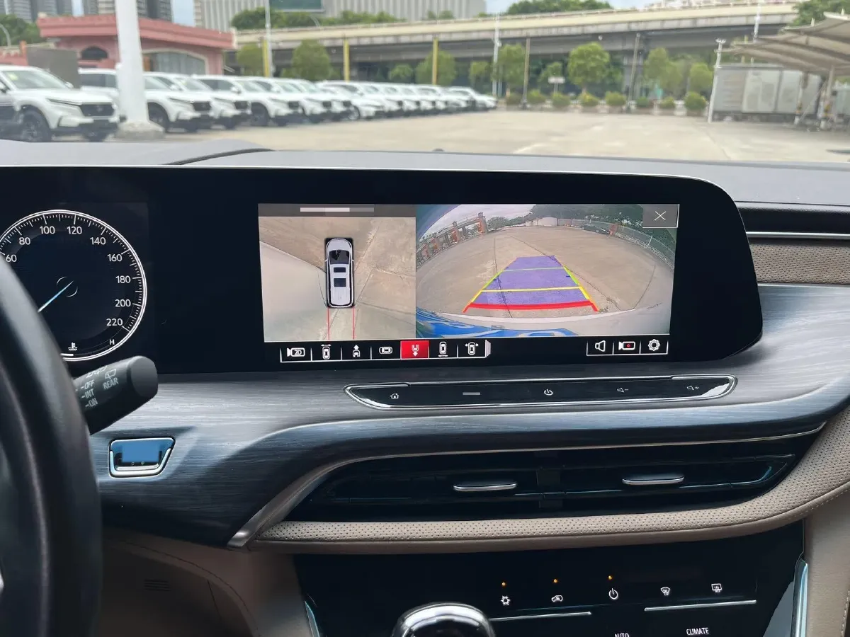 2021 Buick GL8 2.0T 237HP L4 9AT,autocango,china used car exporter,china ev exporter,chinese used car exporter,chinese used ev exporter