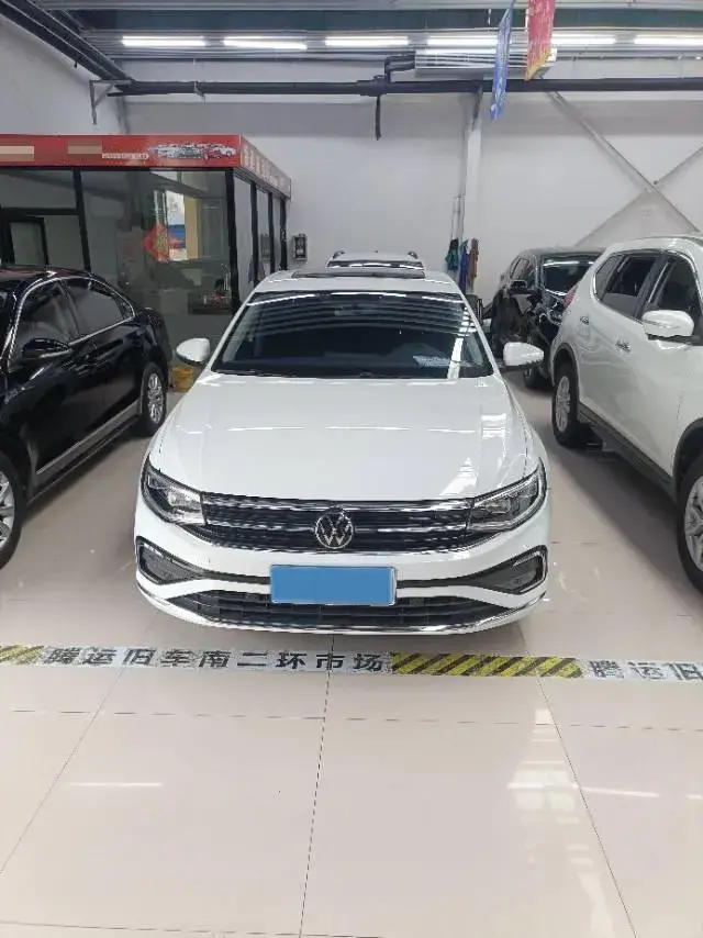 2023 VOLKSWAGEN BORA thumbnail 2