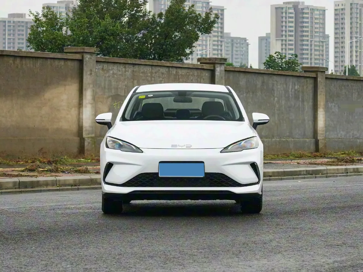 2026 BYD Seal05 DM-i 1.5L 101HP L4 E-CVT PHEV,autocango,china used car exporter,china ev exporter,chinese used car exporter,chinese used ev exporter