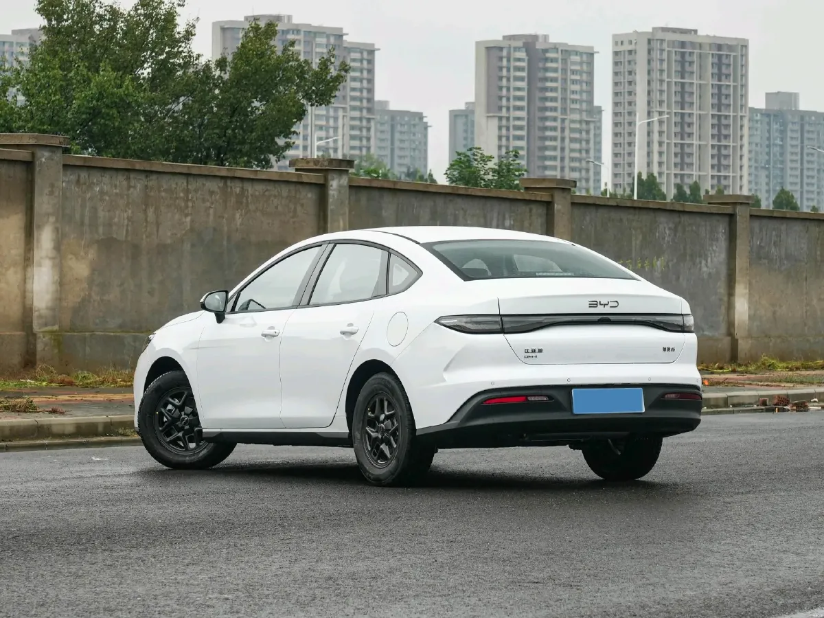 2026 BYD Seal05 DM-i 1.5L 101HP L4 E-CVT PHEV,autocango,china used car exporter,china ev exporter,chinese used car exporter,chinese used ev exporter