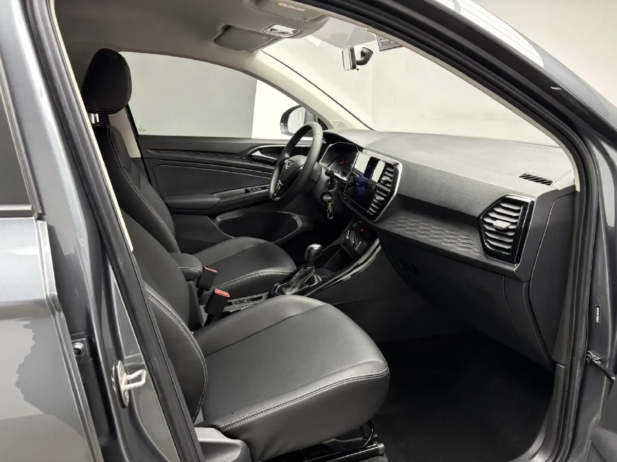 2022 Jetta VS5 1.4T 150HP L4 6AT,autocango,china used car exporter,china ev exporter,chinese used car exporter,chinese used ev exporter