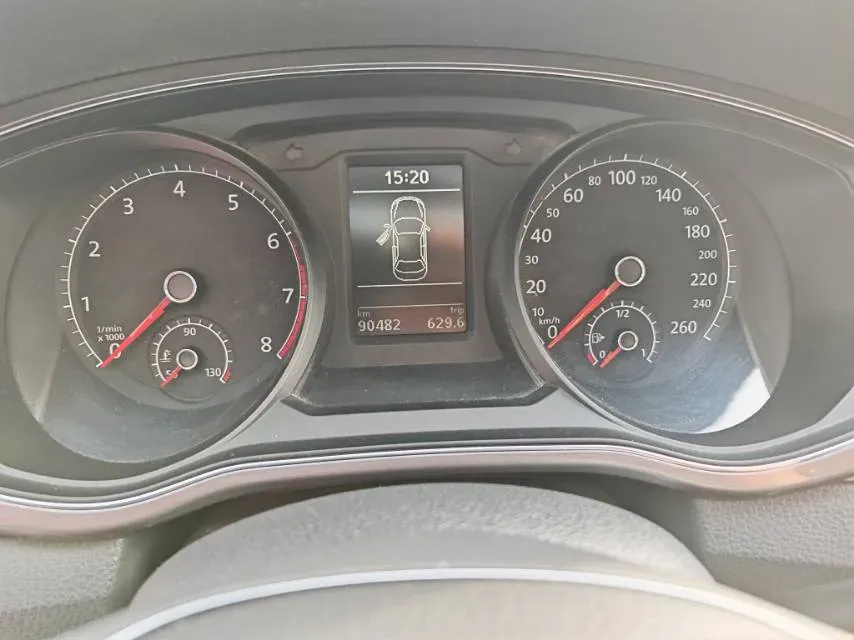 2017 Volkswagen Passat 1.8T 180HP L4 7DCT,autocango,china used car exporter,china ev exporter,chinese used car exporter,chinese used ev exporter