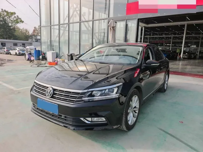 2017 Volkswagen Passat 1.8T 180HP L4 7DCT,autocango,china used car exporter,china ev exporter,chinese used car exporter,chinese used ev exporter