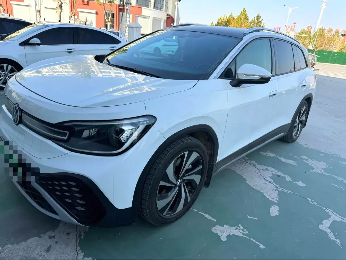 2021 VOLKSWAGEN ID.6 view 1