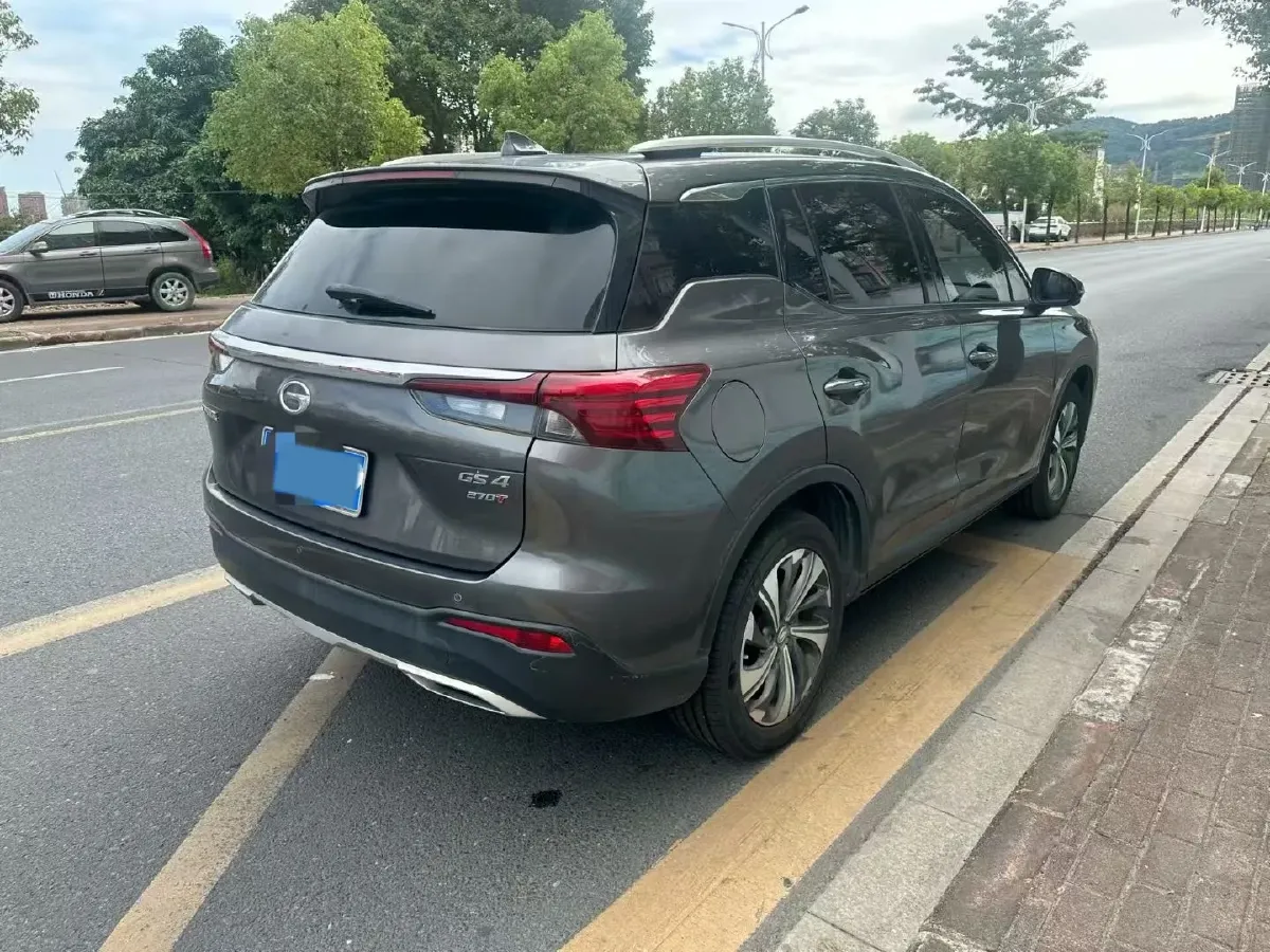 2020 GAC Trumpchi GS4 COUPE 1.5T 169HP L4 7DCT,autocango,china used car exporter,china ev exporter,chinese used car exporter,chinese used ev exporter