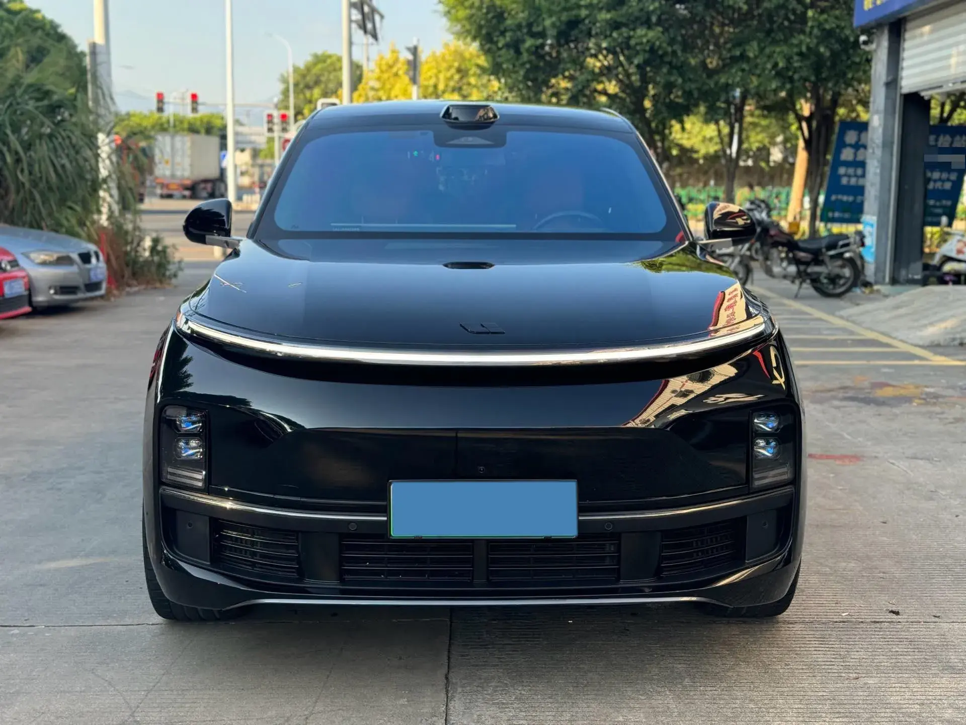 2024 LI L9 thumbnail 2