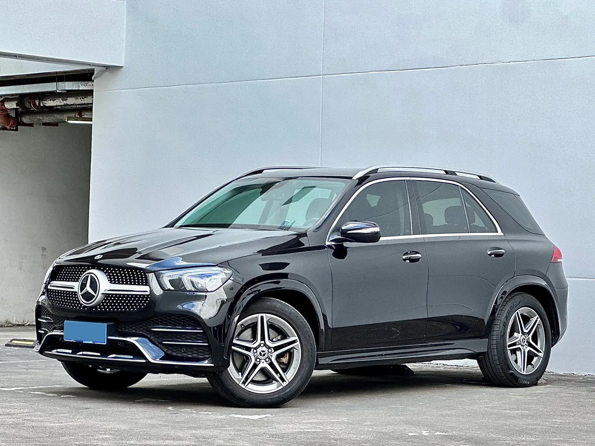 2021 MERCEDES-BENZ GLE view 1