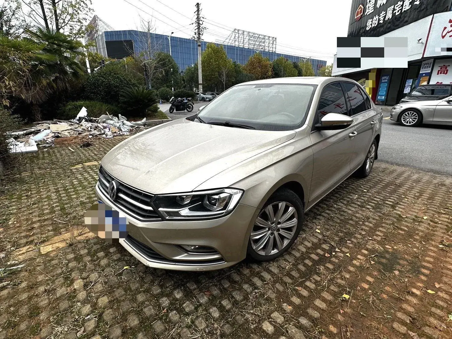 2018 VOLKSWAGEN BORA view 1