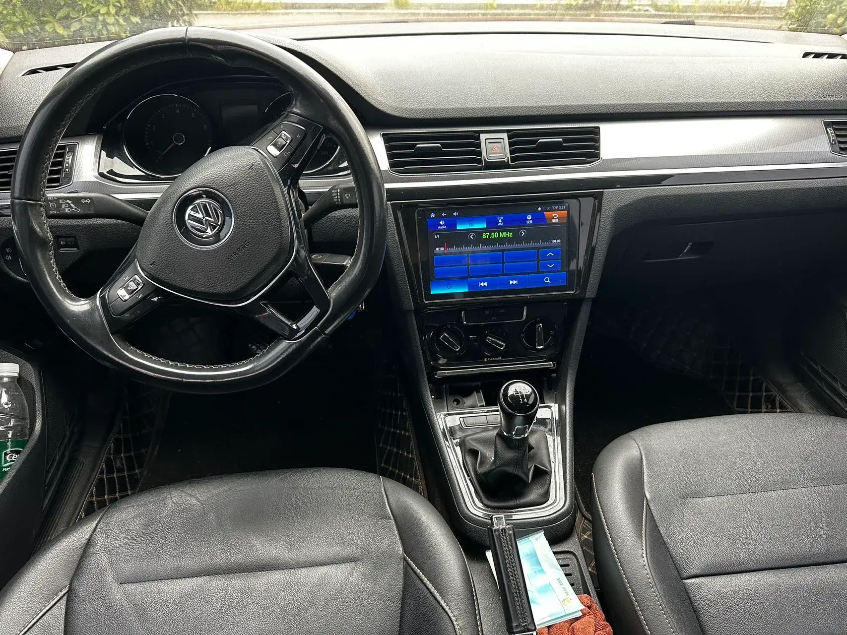 2018 VOLKSWAGEN BORA thumbnail 2