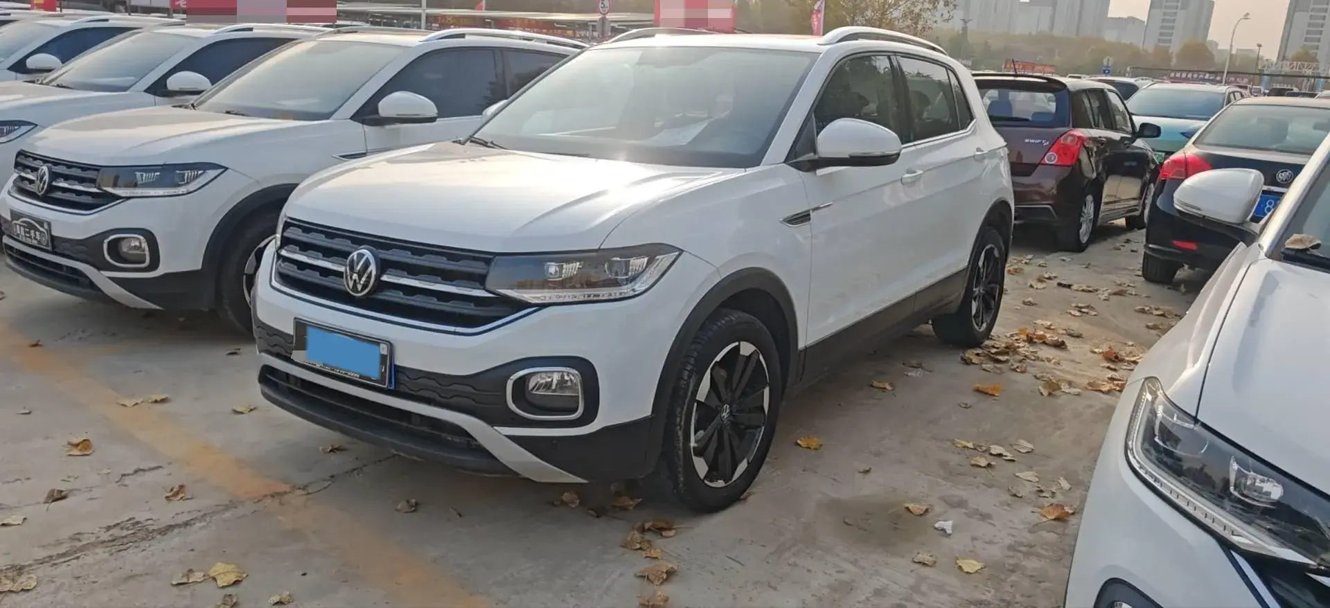 2023 VOLKSWAGEN TACQUA view 1