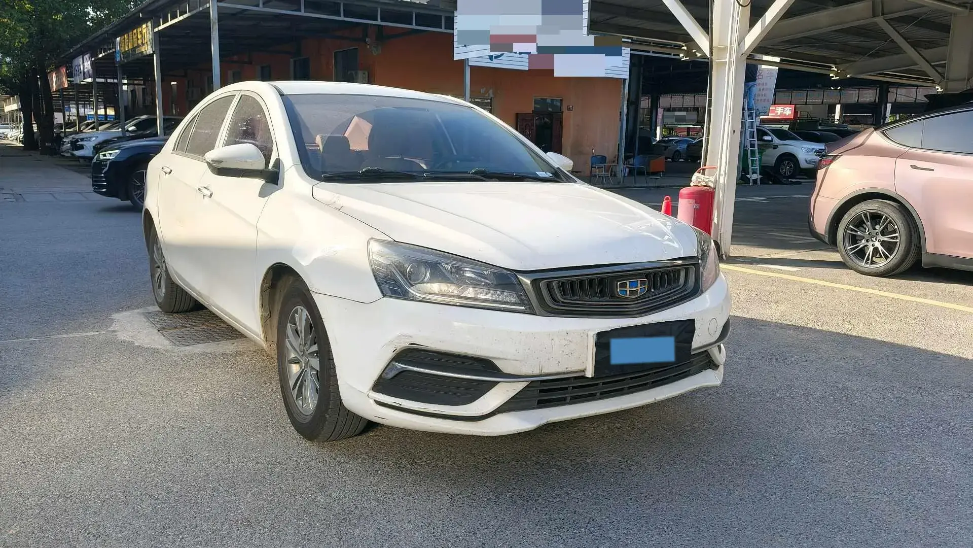 2018 GEELY EMGRAND thumbnail 3