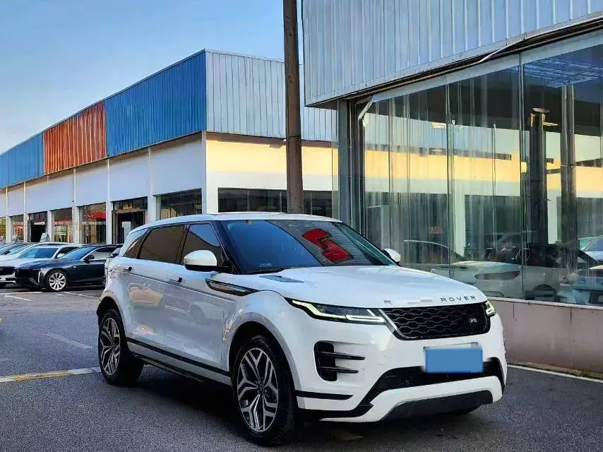 2023 LAND ROVER thumbnail 3