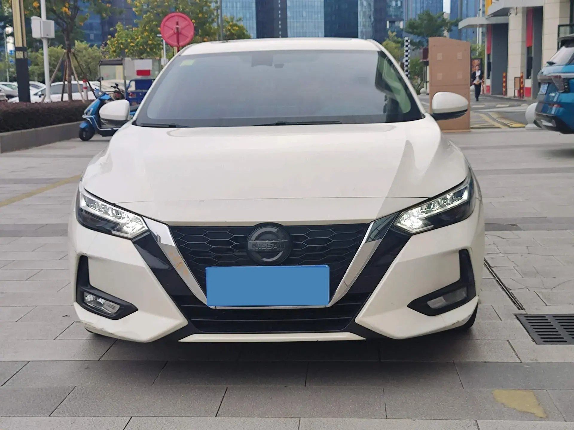 2021 NISSAN SYLPHY thumbnail 2