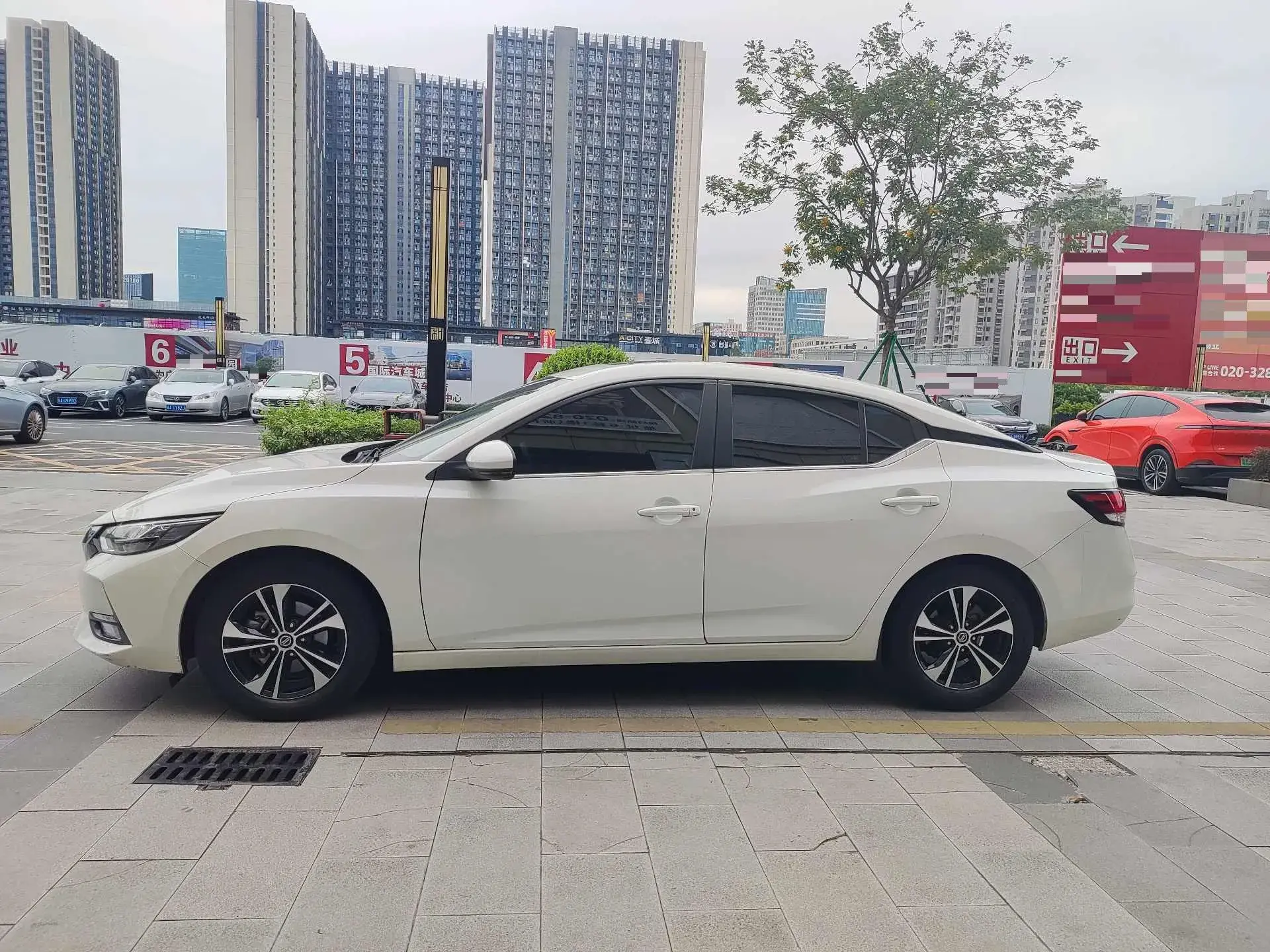 2021 NISSAN SYLPHY thumbnail 3