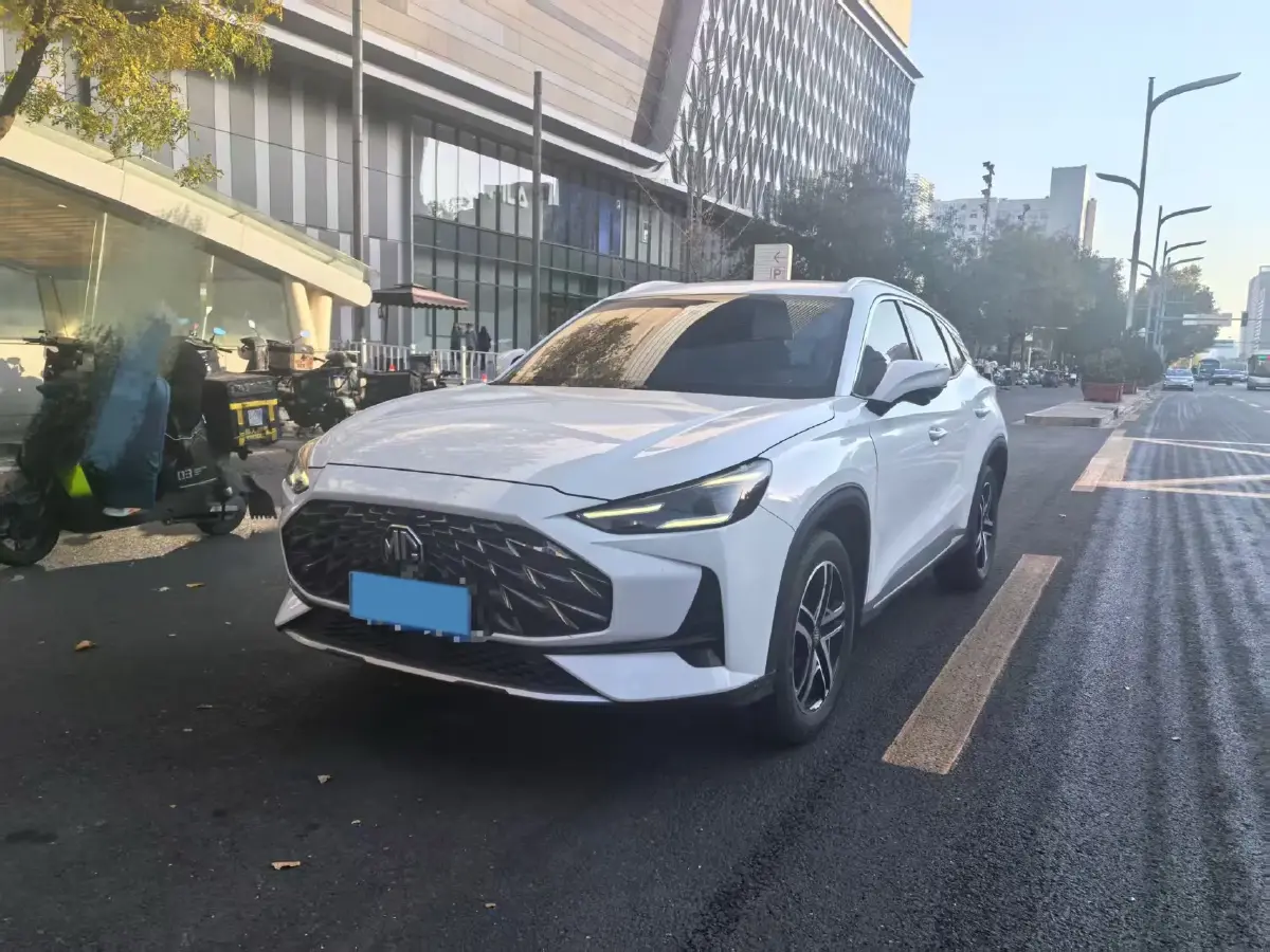 2022 MG ONE 1.5T 181HP L4 CVT