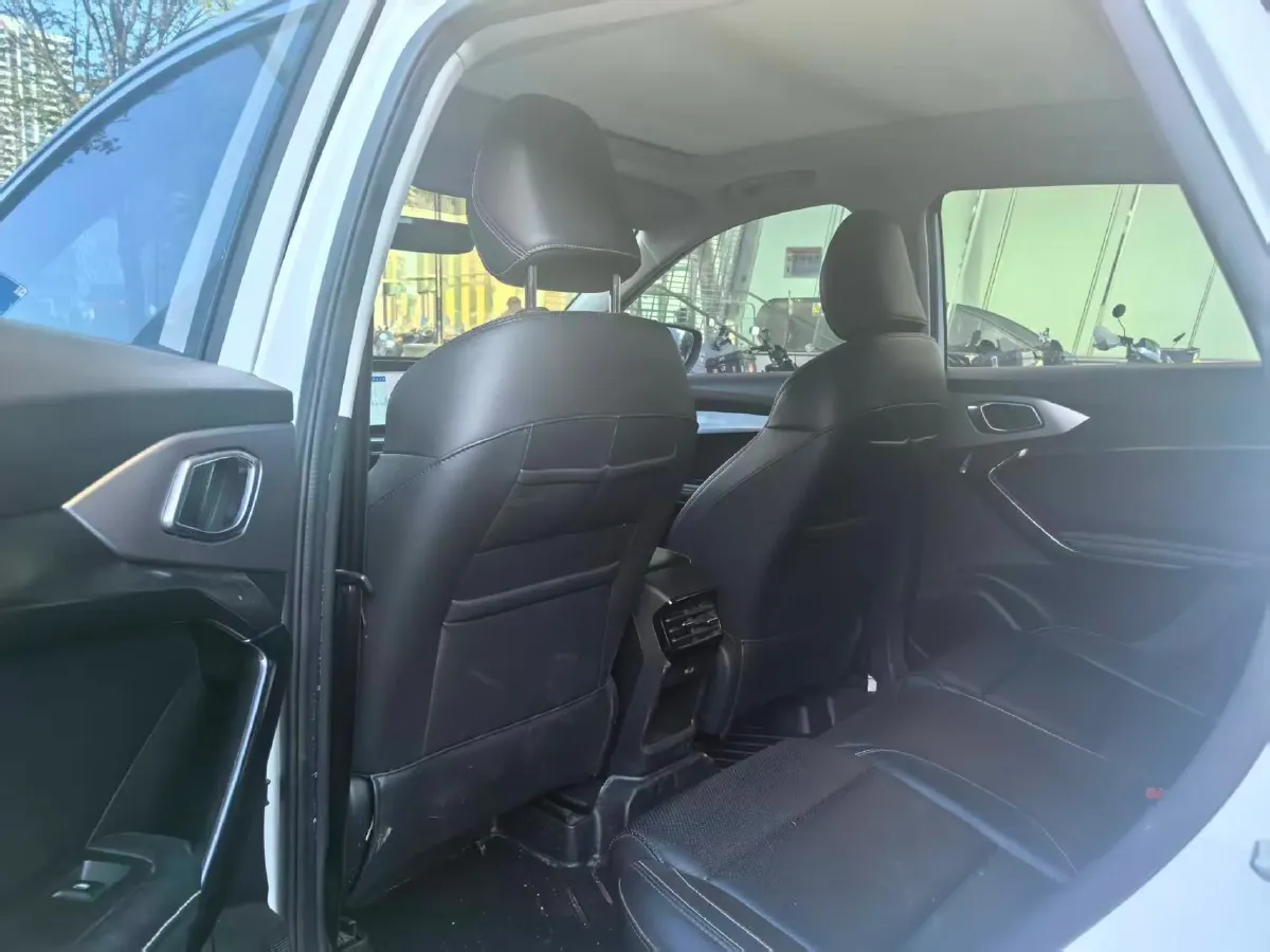 2022 MG ONE 1.5T 181HP L4 CVT,autocango,china used car exporter,china ev exporter,chinese used car exporter,chinese used ev exporter