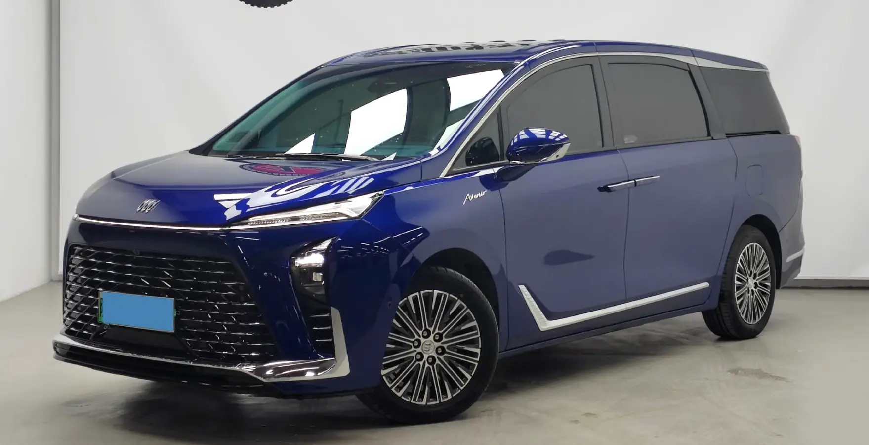 2024 Buick GL8 1.5T 180HP L4 2DHT PHEV 24.4KWH