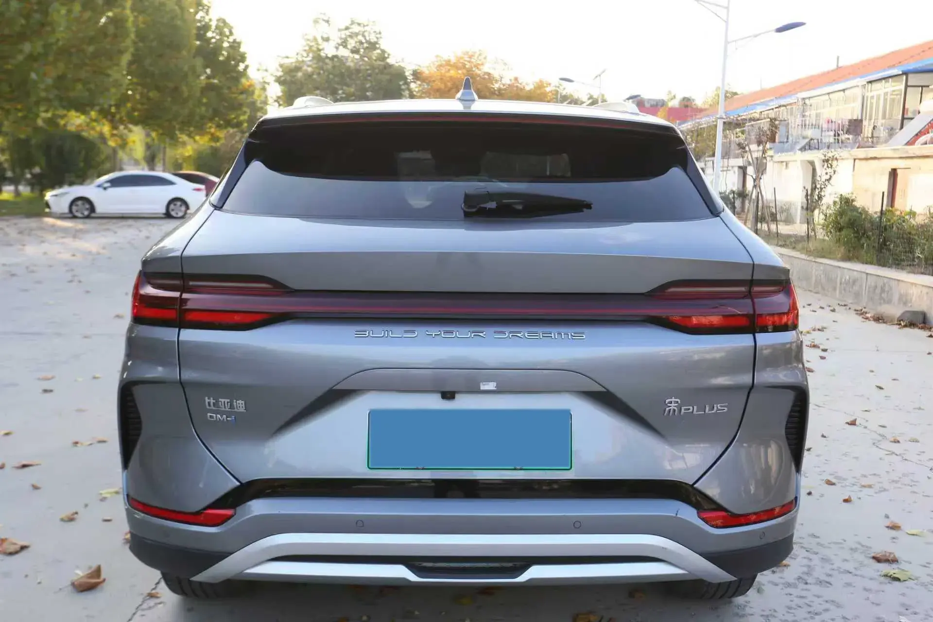 2024 BYD SONG thumbnail 4