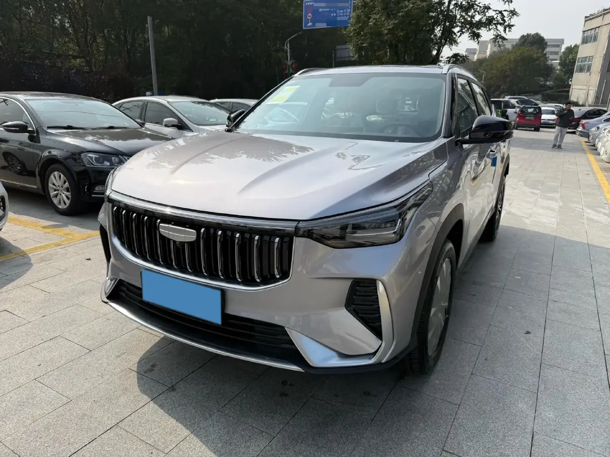 2026 Geely Azkarra 1.5T 181HP L4 7DCT