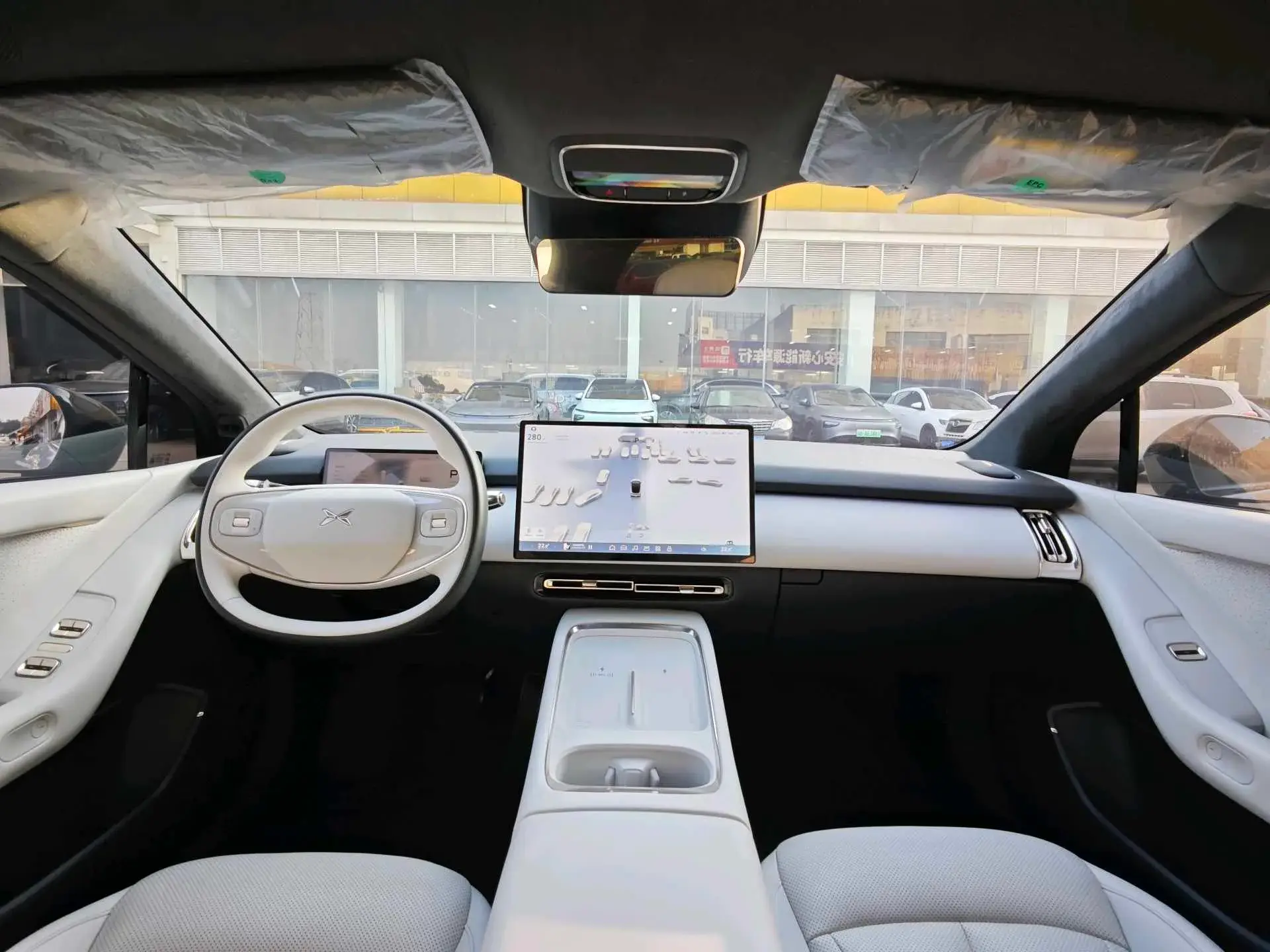 2024 XPENG P7+ thumbnail 4