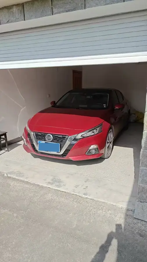 2020 Nissan Teana 2.0T 243HP L4 CVT