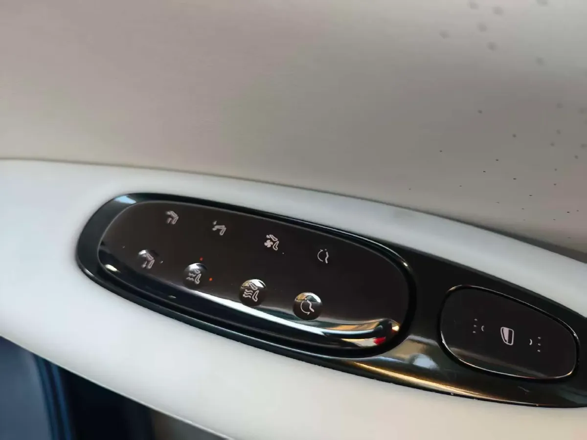 2023 IM LS7 BEV 100KWH,autocango,china used car exporter,china ev exporter,chinese used car exporter,chinese used ev exporter