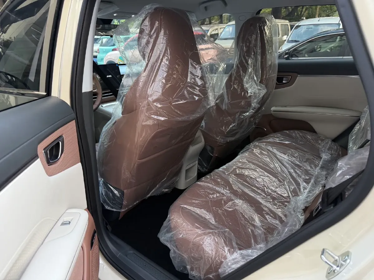 2025 WuLing BinGuo S BEV,autocango,china used car exporter,china ev exporter,chinese used car exporter,chinese used ev exporter