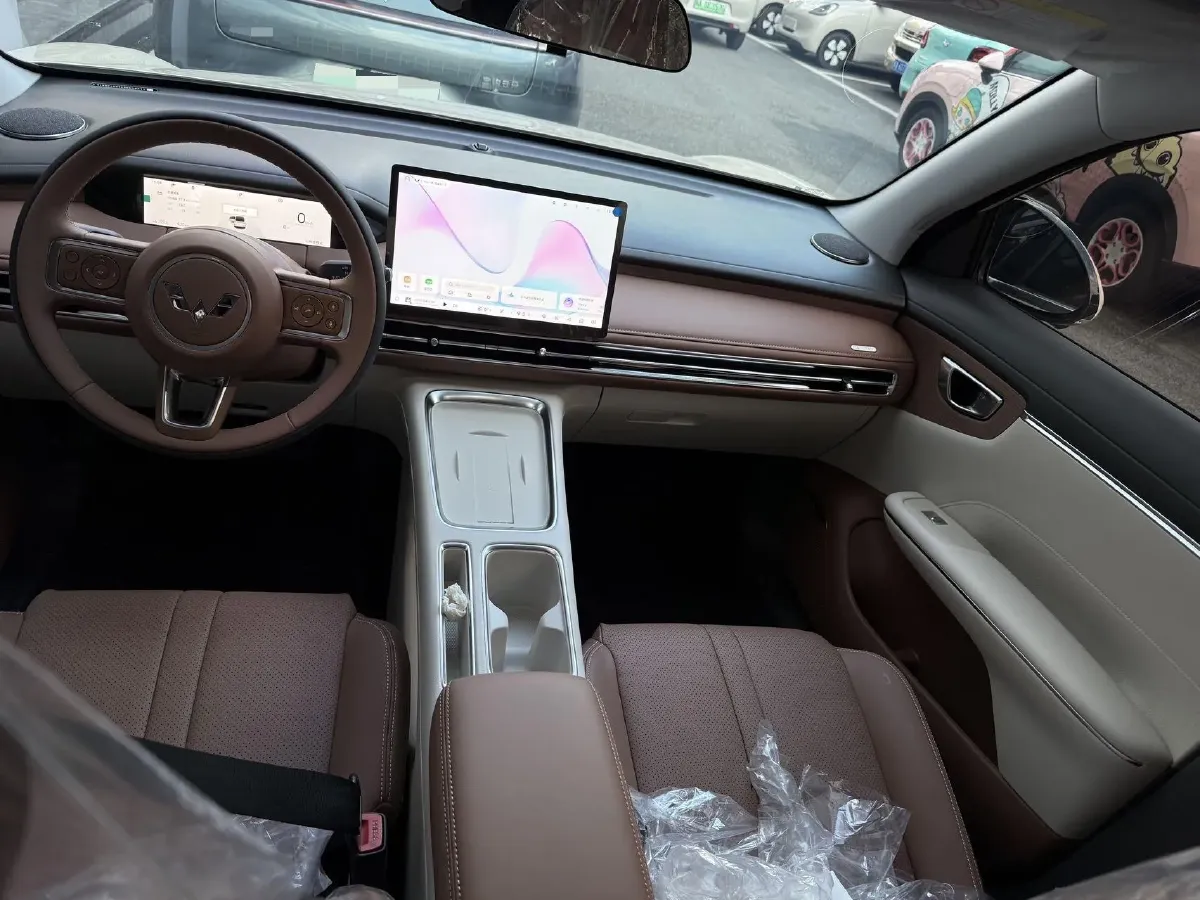 2025 WuLing BinGuo S BEV,autocango,china used car exporter,china ev exporter,chinese used car exporter,chinese used ev exporter