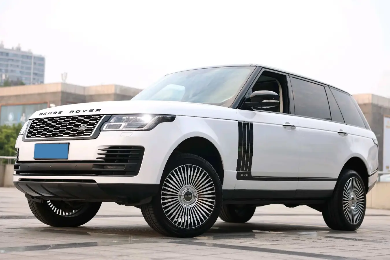 2021 Land Rover Range Rover 3.0T 400HP L6 8AT