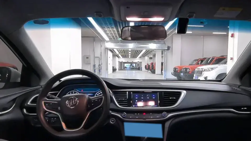 2021 BUICK EXCELLE thumbnail 3