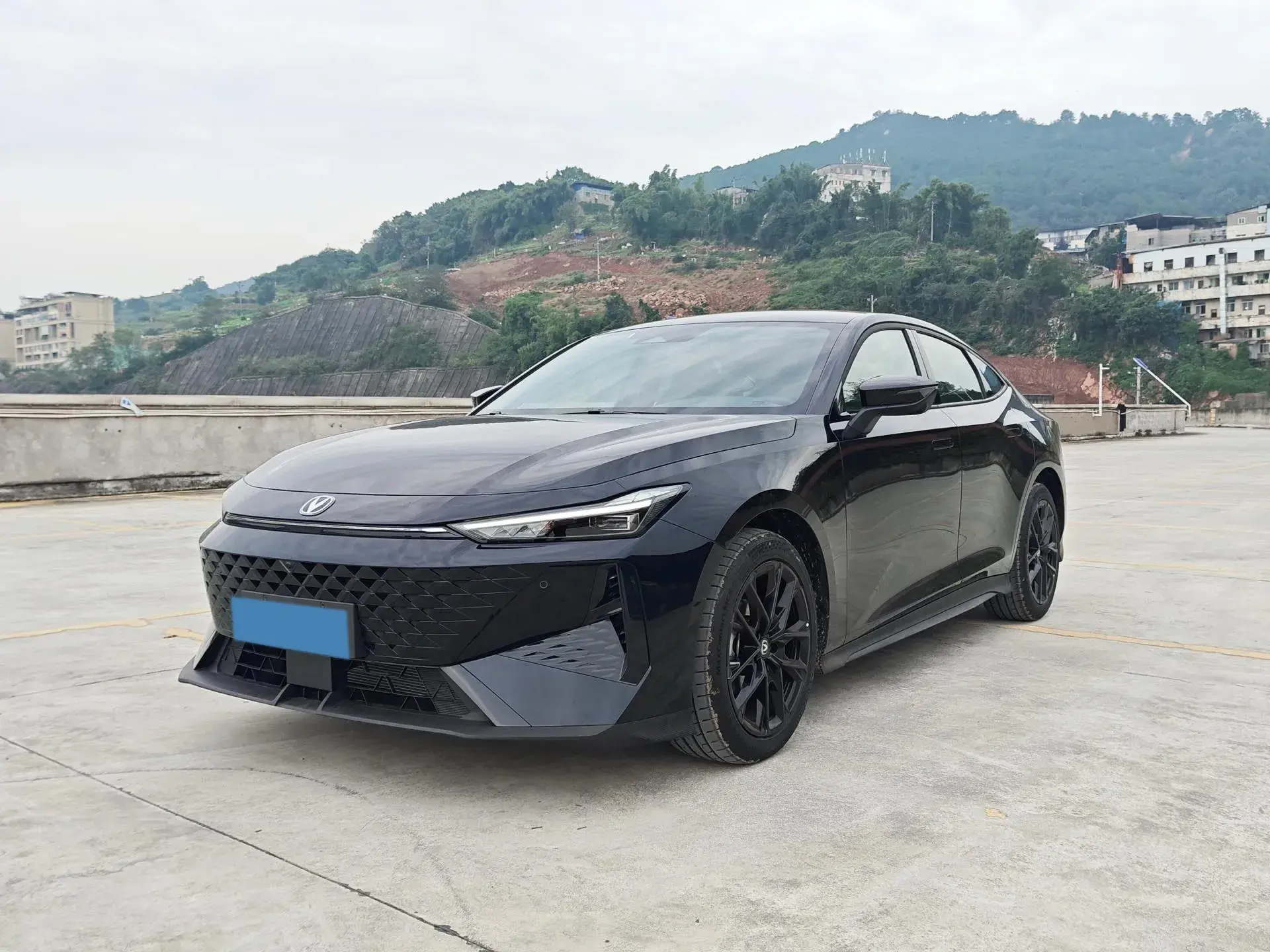 2024 CHANGAN UNI-V view 1