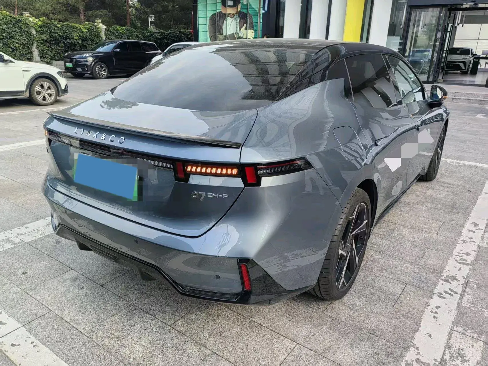 2024 LYNK&CO 07 thumbnail 3