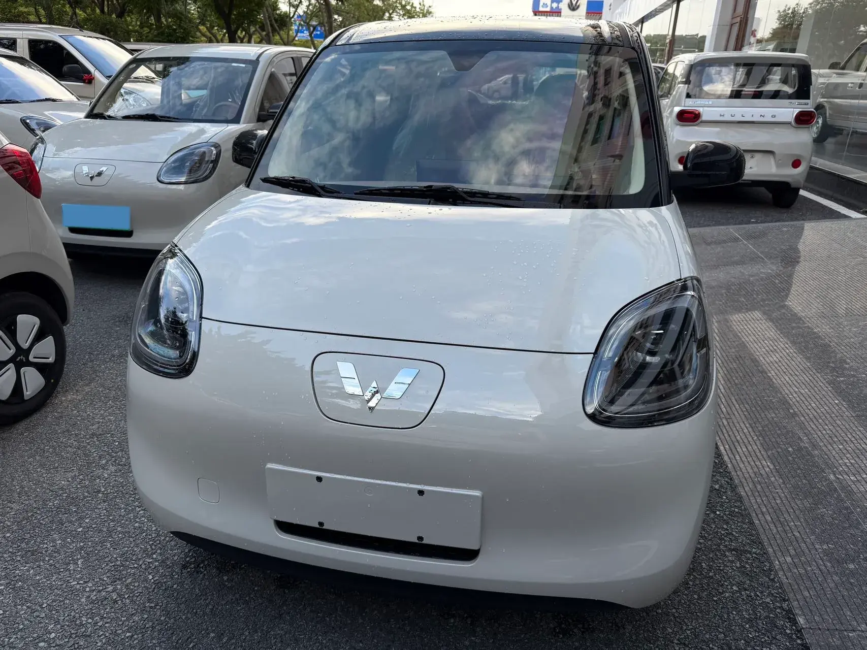 2025 WULING HONGGUANG thumbnail 2