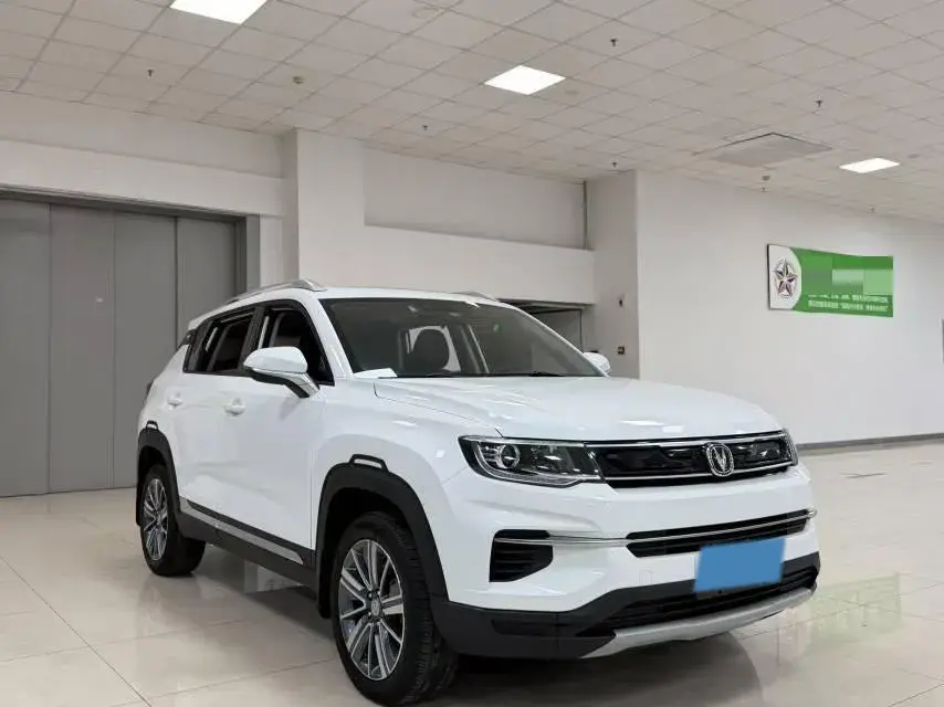 2018 CHANGAN CS35 thumbnail 3