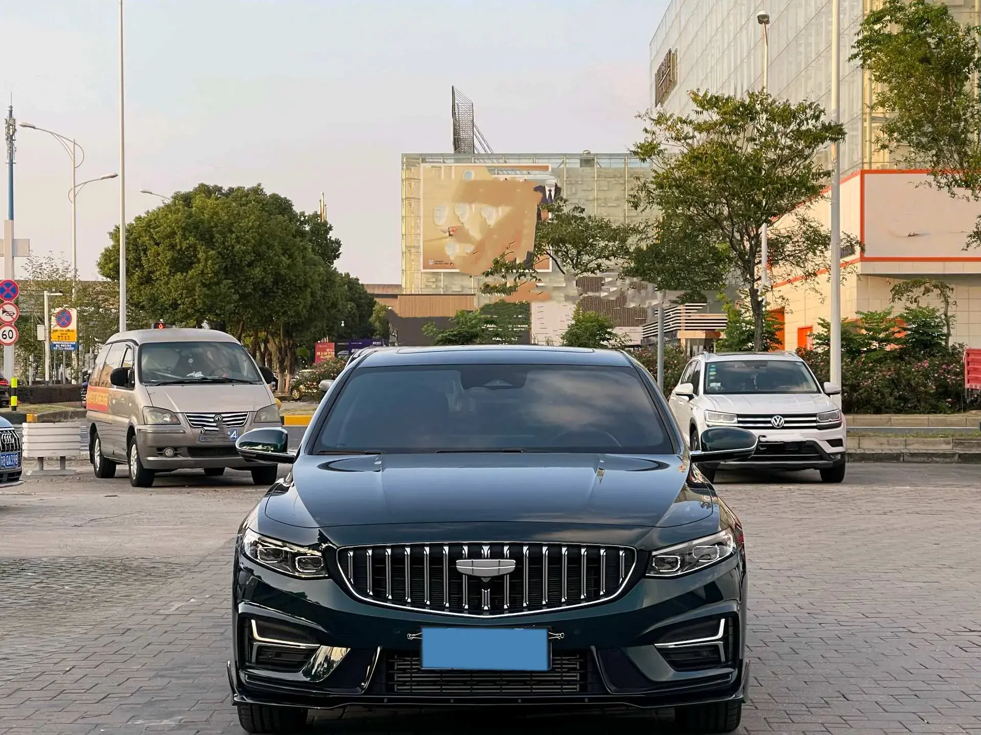 2025 GEELY PREFACE thumbnail 2