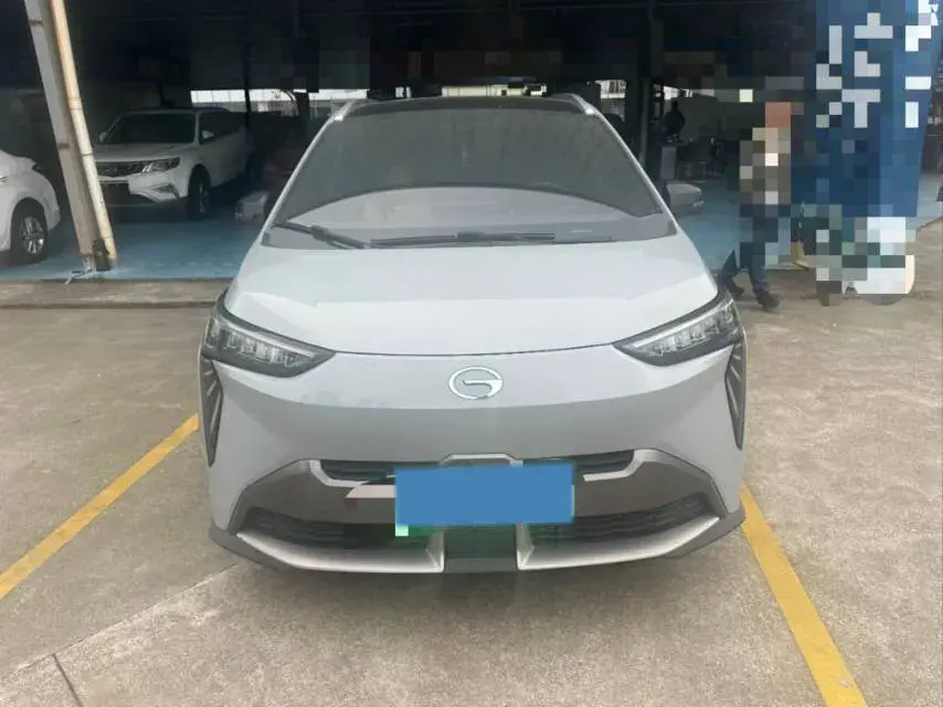 2022 AION Y thumbnail 2