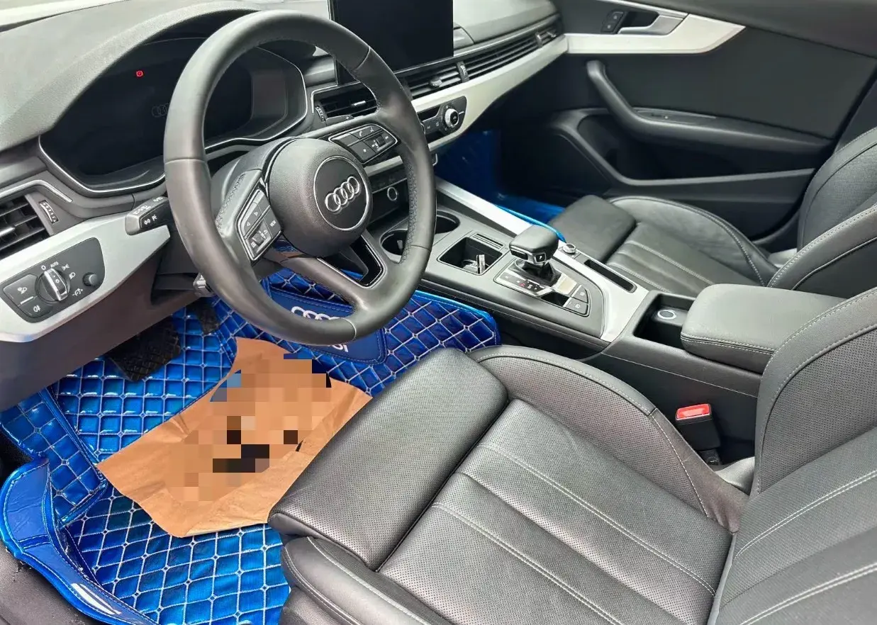 2022 AUDI A4L thumbnail 3