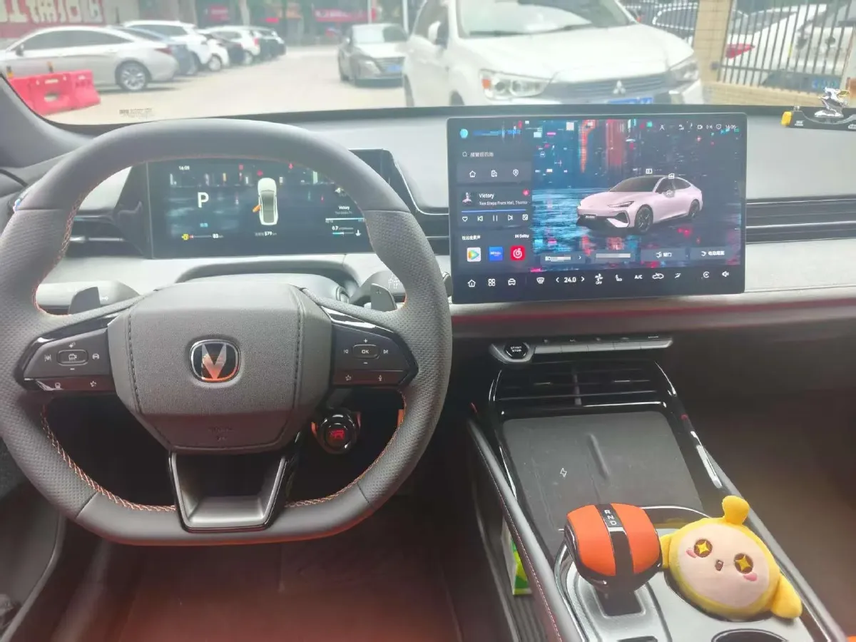 2025 ChangAn UNI-V 2.0T 245HP L4 8AT,autocango,china used car exporter,china ev exporter,chinese used car exporter,chinese used ev exporter