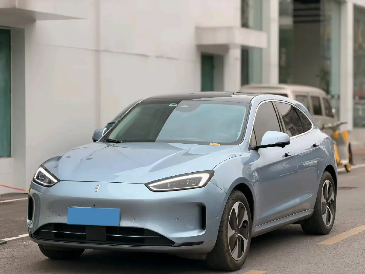 2023 AITO AITO M5 BEV 80KWH