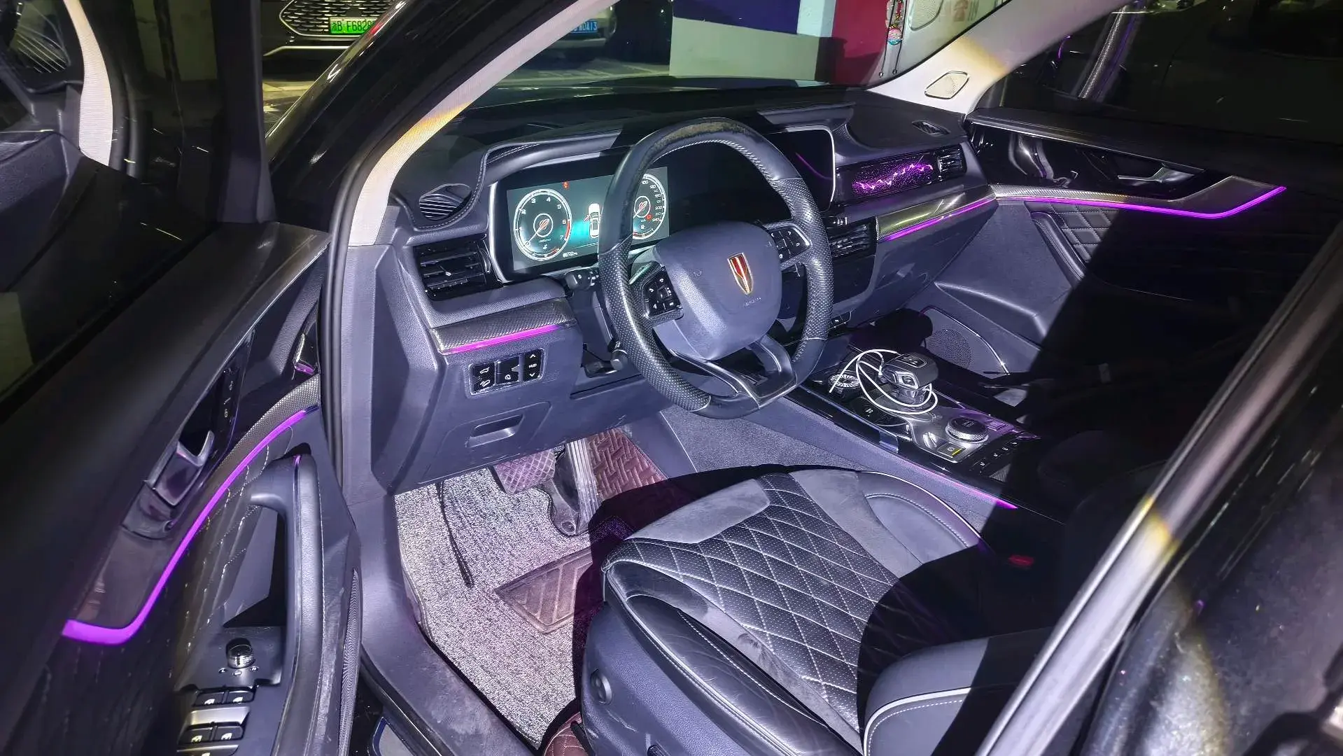 2019 HONGQI HS5 thumbnail 3