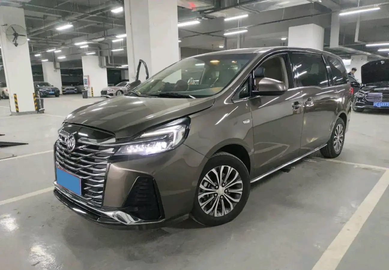 2023 Buick GL8 2.0T 237HP L4 9AT