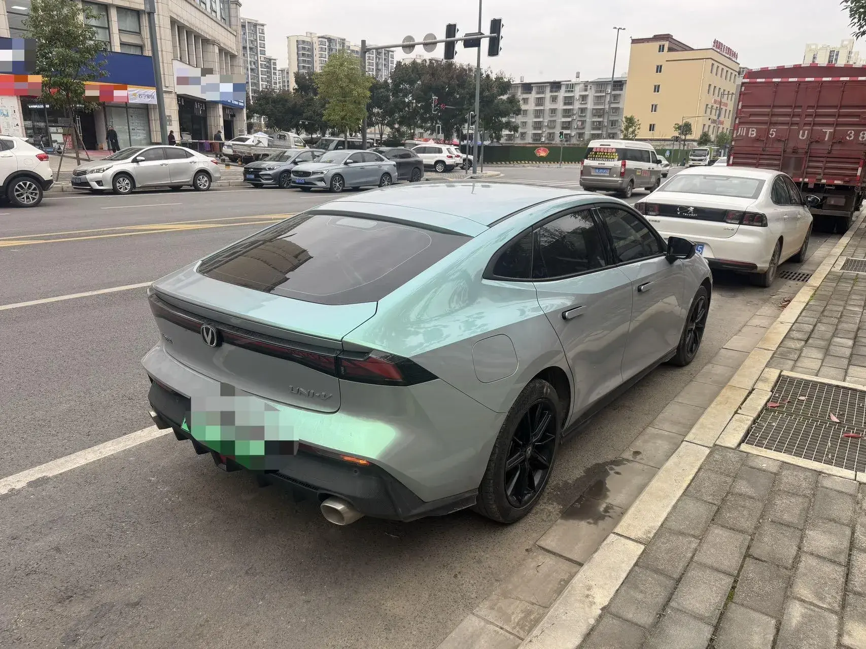 2023 CHANGAN UNI-V thumbnail 2