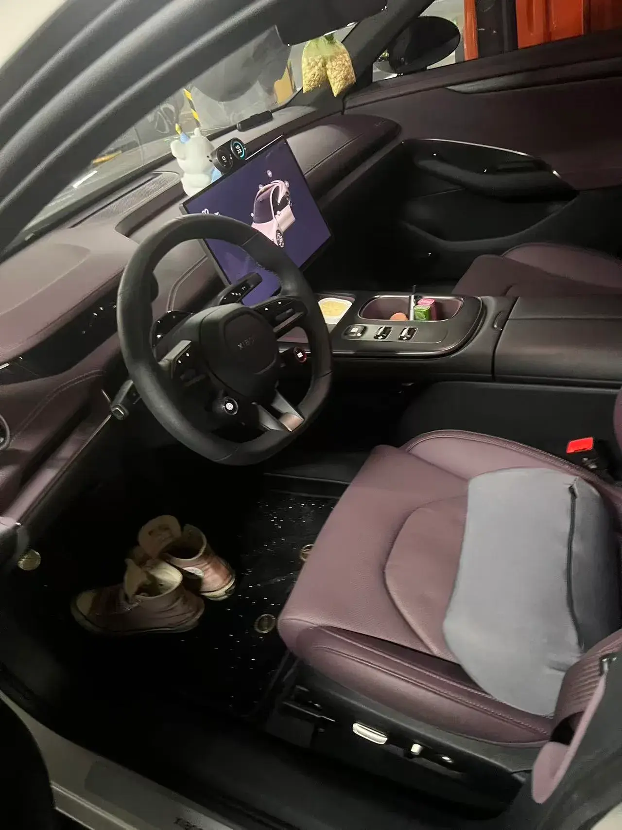 2024 MI SU7 thumbnail 4