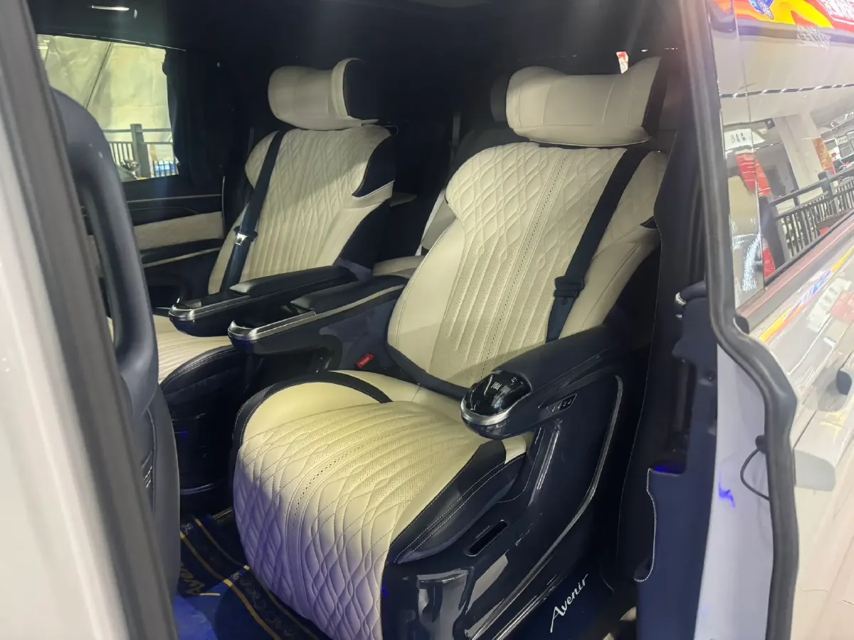 2020 Buick GL8 2.0T 237HP L4 9AT,autocango,china used car exporter,china ev exporter,chinese used car exporter,chinese used ev exporter