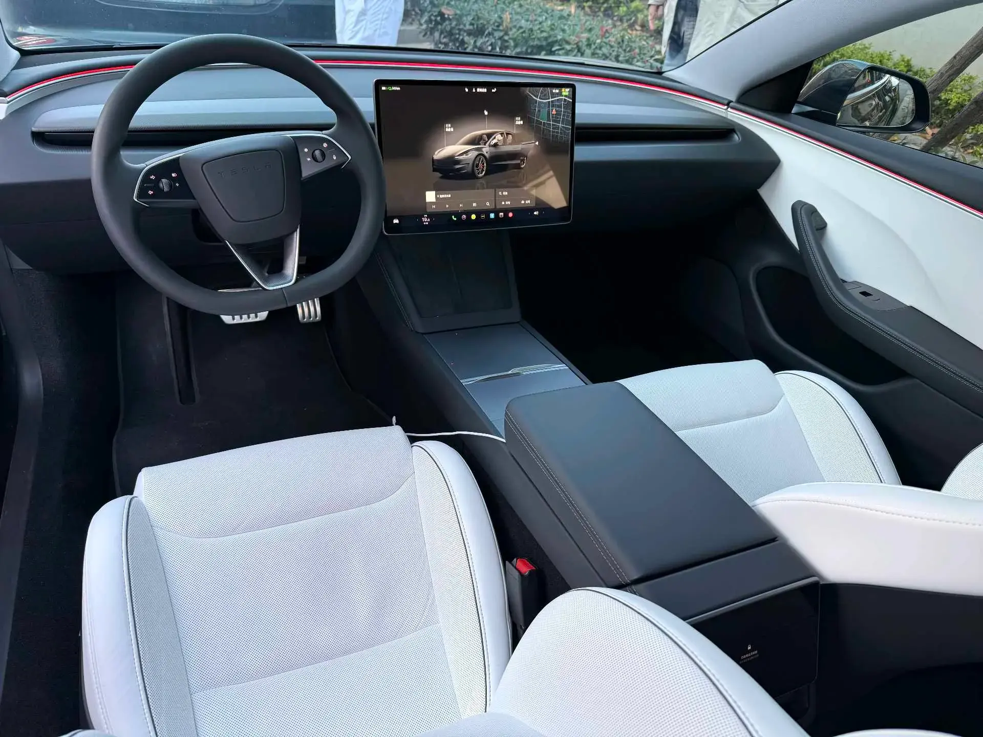 2024 TESLA MODEL thumbnail 3