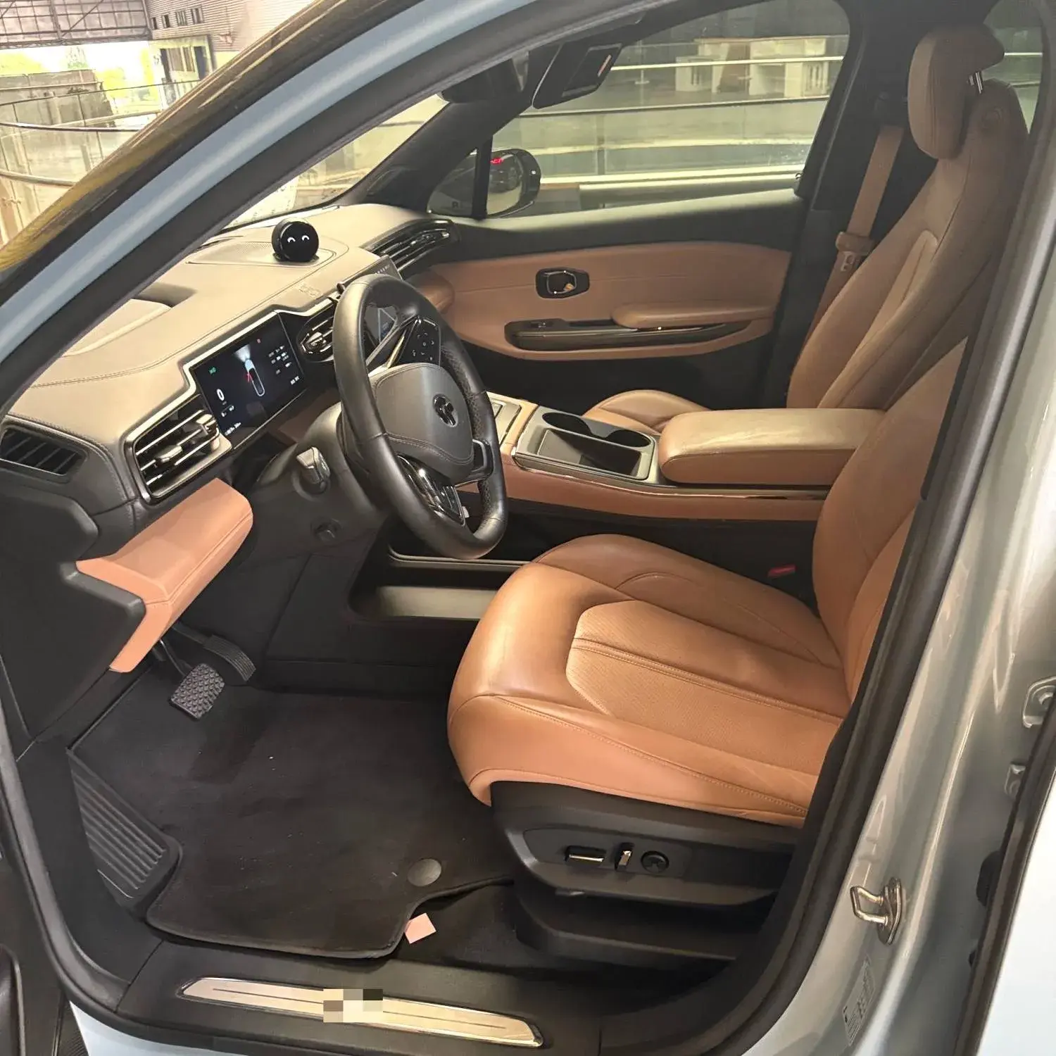 2020 NIO ES6 thumbnail 4